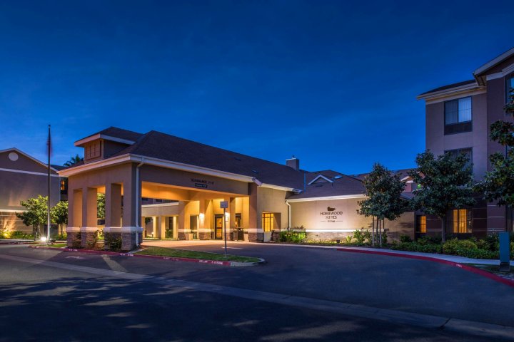 弗雷斯诺欣庭希尔顿套房酒店(Homewood Suites by Hilton Fresno)