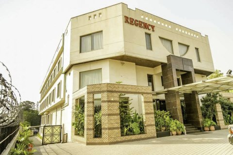 大摄政酒店(Grand Regency)