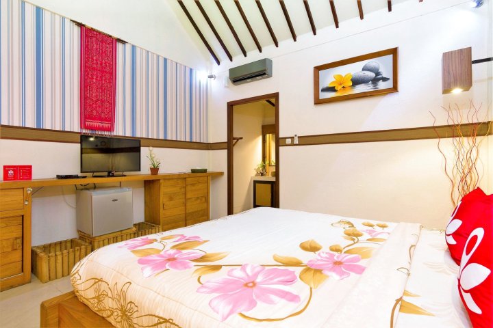 龙目岛大森吉吉禅房酒店(Zen Rooms Lombok Raya Senggigi)