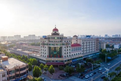 寰宇大酒店(沂水东方购物中心长安南路店)