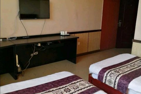 晋唐商务宾馆(吉木萨尔广场店)