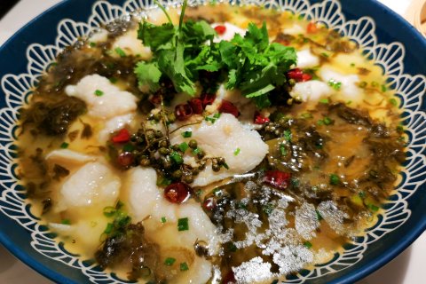 东方傲玥丽呈酒店(东方高铁站店)