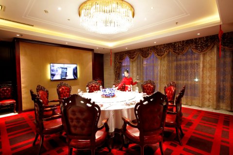 营口聚银君悦酒店