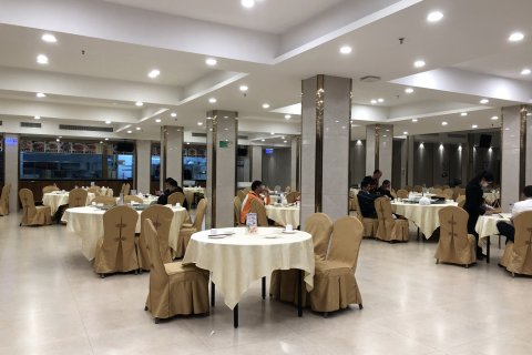 天堡酒店(阳江百利广场店)