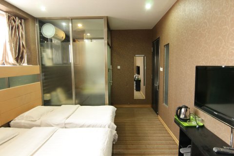 杜尔伯特贵足霖宾馆