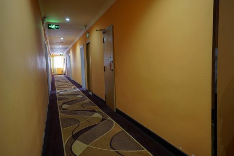 天景酒店(北流汽车总站店)