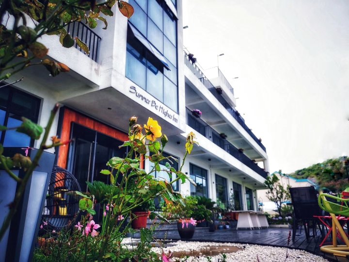 舟山东极夏日比海度假酒店