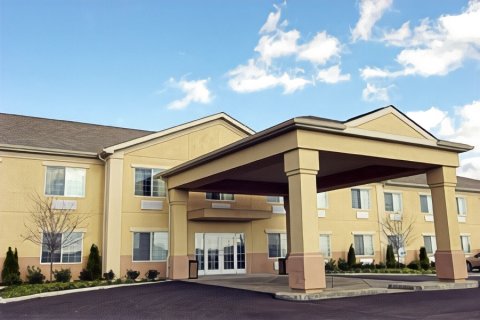 贝斯特韦斯特劳伦斯堡酒店(Best Western Lawrenceburg Inn)