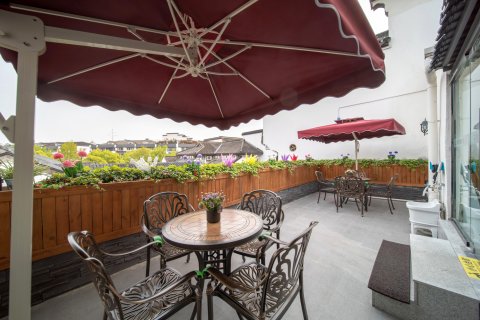 美程度假酒店(南京夫子庙秦淮河畔店)