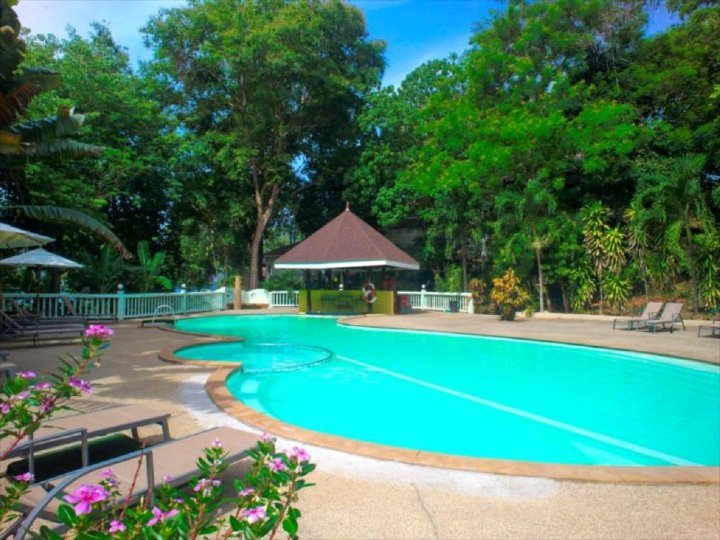 皮皮岛湾景度假酒店(Bayview Resort Phi Phi)