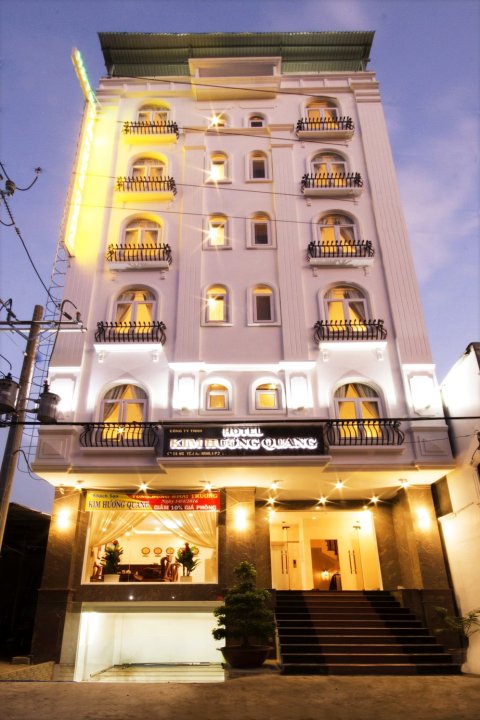 金鸿宽酒店酒店(Kim Huong Quang Hotel)