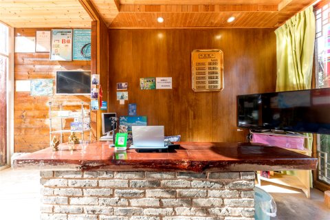 萃湖湾酒店(泸沽湖大落水码头店)