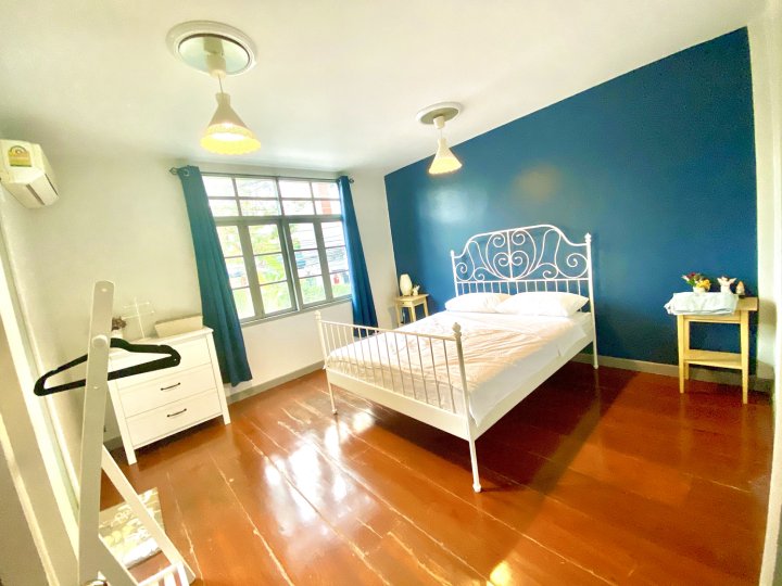 清迈独栋三卧别墅/宁曼一号对面/玛雅商场(Chiangmai 3 room villa)