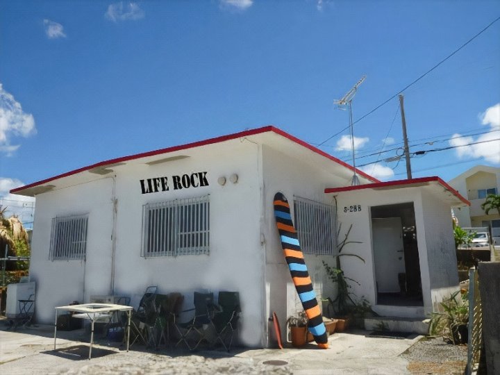 莱夫岩酒店(Life Rock)