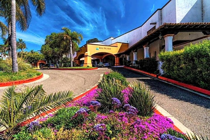 维纳德马高尔夫温泉度假村(Real del Mar Golf Resort)