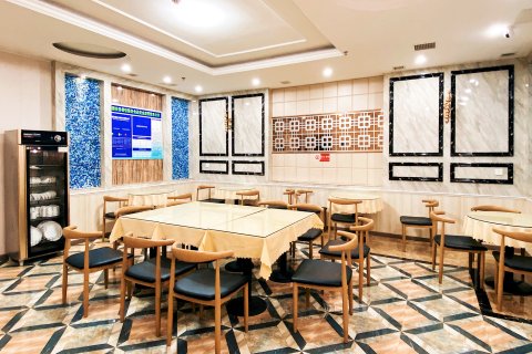 优品夏季酒店(德安万象广场店)