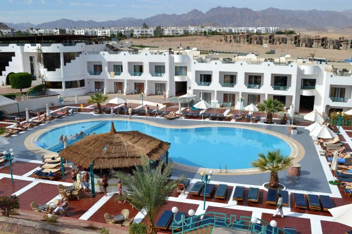 沙姆度假酒店(Sharm Holiday Resort)