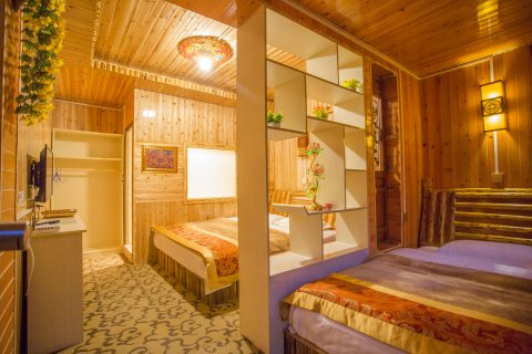 香格里拉金雅仙客藏式客栈(独克宗古城店)