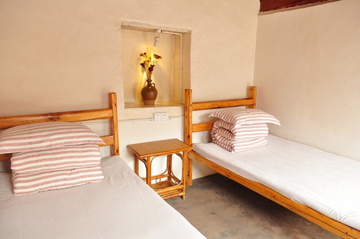 诺邓驴窝驿国际青年旅舍