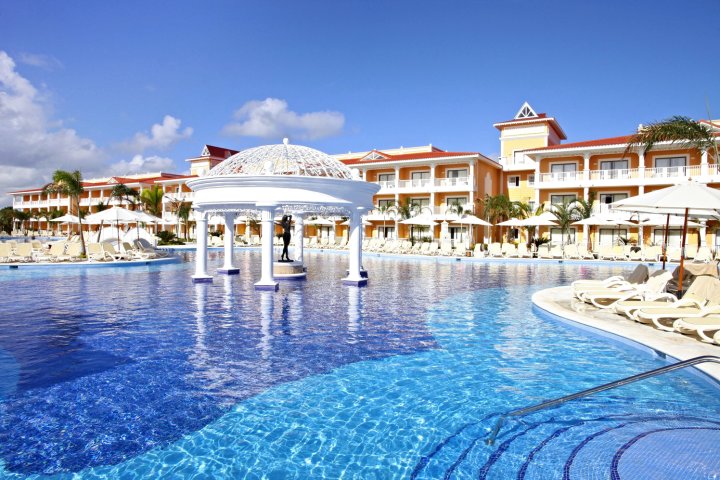 巴伊亚普林西比大蓝宝石酒店 - 仅供成人入住 - 全包式(Bahia Principe Grand Aquamarine - Adults Only All Inclusive)