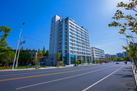 黄山广交大酒店(屯溪老街店)