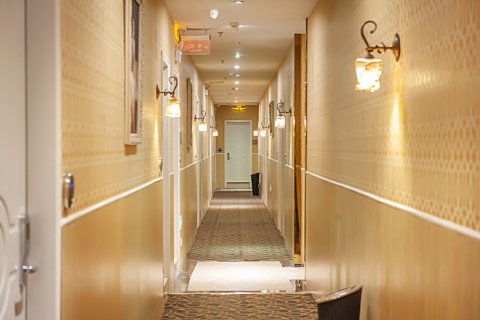 桂林归家酒店(象鼻山两江四湖店)