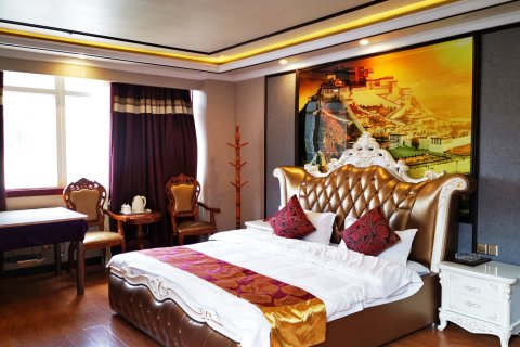 雅江尼达措商务酒店