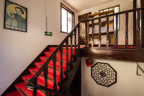 周庄近水楼台客栈