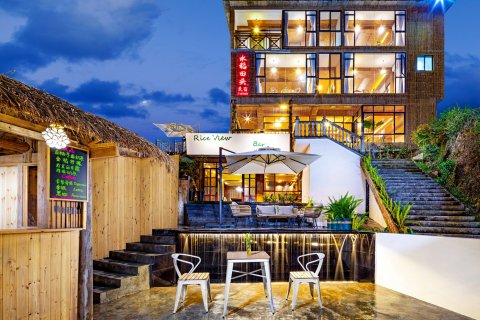 龙脊水稻田头民宿