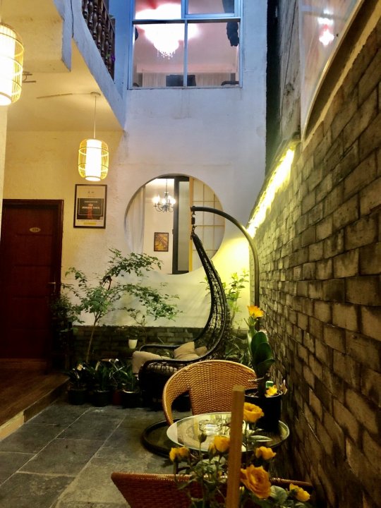 凤凰小熊家青旅