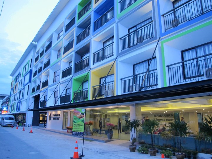 素万那普东方度假村(Suvarnabhumi Oriental Resort)