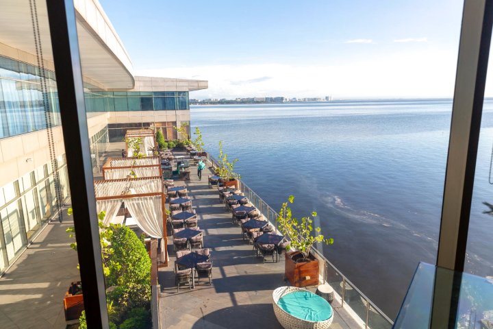 马尼拉水都大酒店(H2O Hotel Manila)