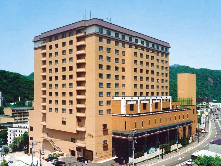 定山溪万世阁酒店(Jozankei Manseikaku Hotel Milione)