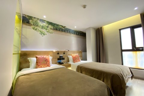 优优品客轻奢酒店(舟山普陀店)