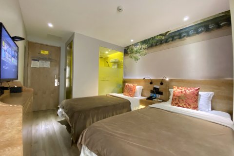 优优品客轻奢酒店(舟山普陀店)