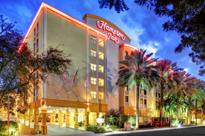 迈阿密椰林/科勒尔盖布尔斯希尔顿欢朋酒店(Hampton Inn Miami-Coconut Grove/Coral Gables)