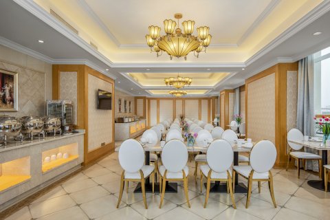 维也纳酒店(淄博易达广场红叶柿岩店)