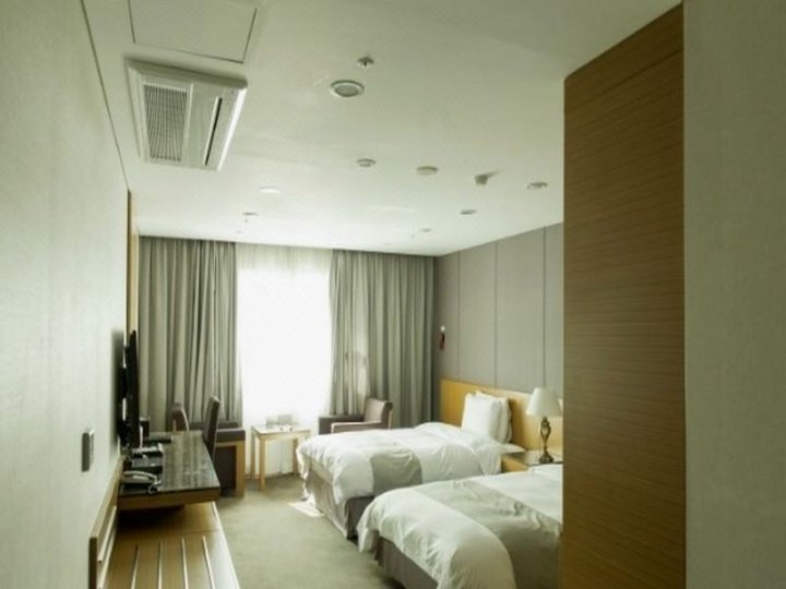 丽水Brintz酒店(Yeosu Brintz Hotel)