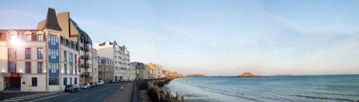 圣马洛海滨美居酒店(Mercure St Malo Front de Mer)