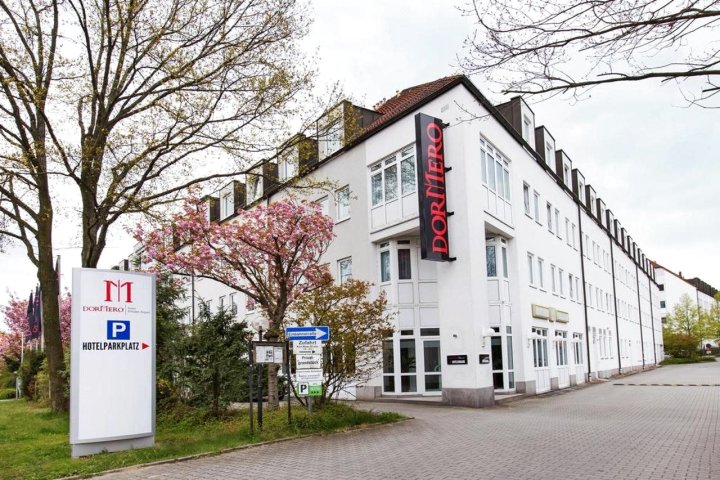 德雷斯顿机场DORMERO酒店(Dormero Hotel Dresden Airport)