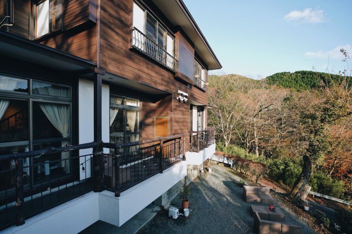 箱根星空之丘 山顶双层天然温泉别墅(Hakone Sky Hill Private Nature Villas & Hotsprings)
