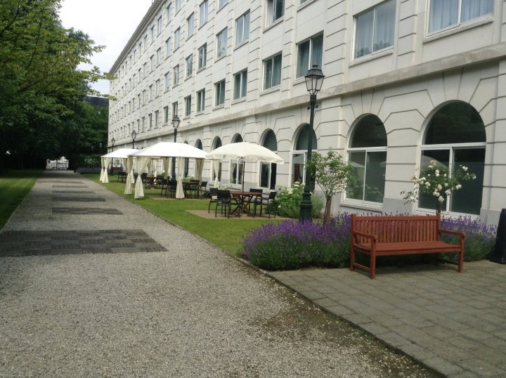 总统布鲁塞尔酒店(The President Brussels Hotel)