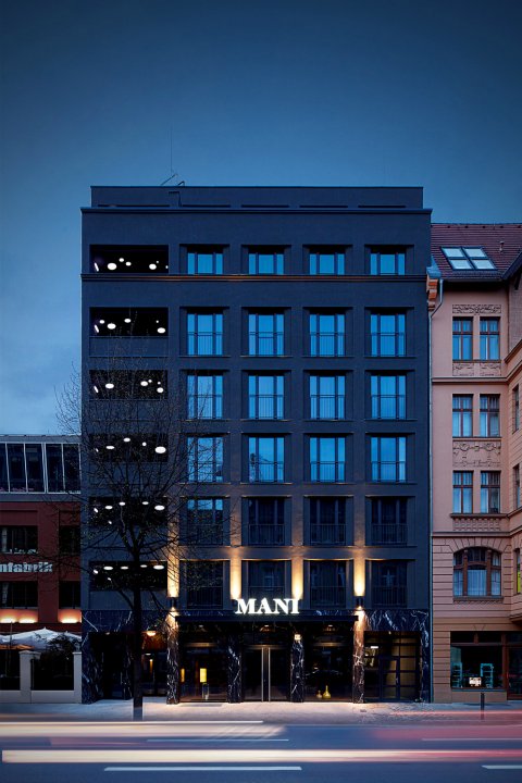玛尼酒店 - 亚曼诺集团(Hotel MANI by AMANO)