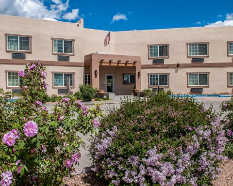 圣达菲伊克诺套房酒店(Econo Lodge Inn & Suites Santa Fe)