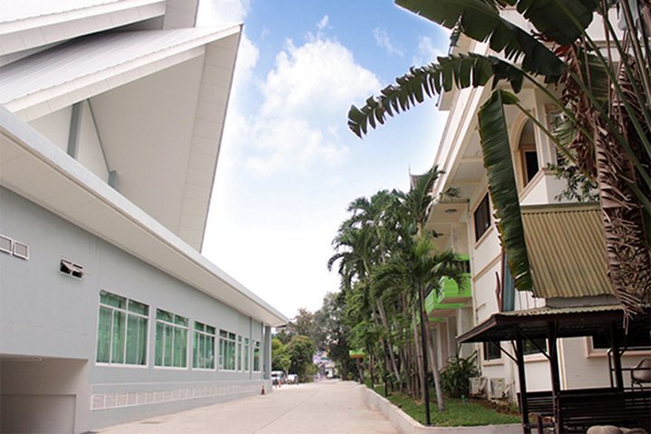 芭堤雅马哈泰会议酒店(Mahatai Pattaya Hotel & Convention)
