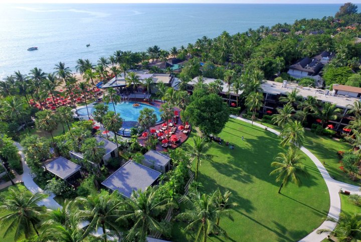 考拉华美达度假酒店(Ramada Resort by Wyndham Khao Lak)