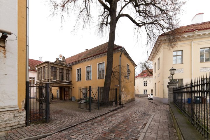 托姆比亚老城塔林市公寓(Tallinn City Apartments Old Town Toompea)