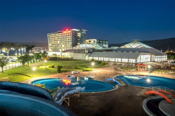 萨拉热窝山会议及温泉Spa酒店(Hotel Hills Sarajevo Congress & Thermal Spa Resort)