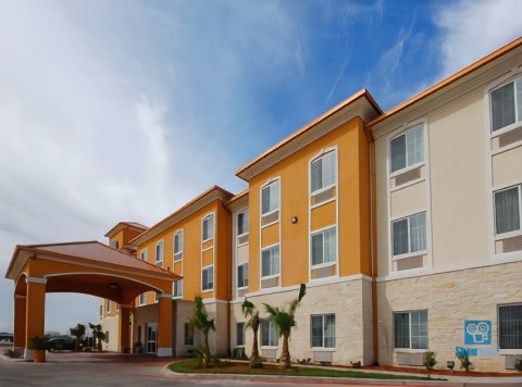 加圣安东尼奥东贝斯特韦斯特优质酒店套房(Best Western Plus San Antonio East Inn & Suites)