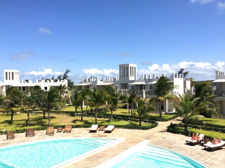 圣托玛斯皇家棕榈生活度假村(Life Resort St.Thomas Royal Palm)